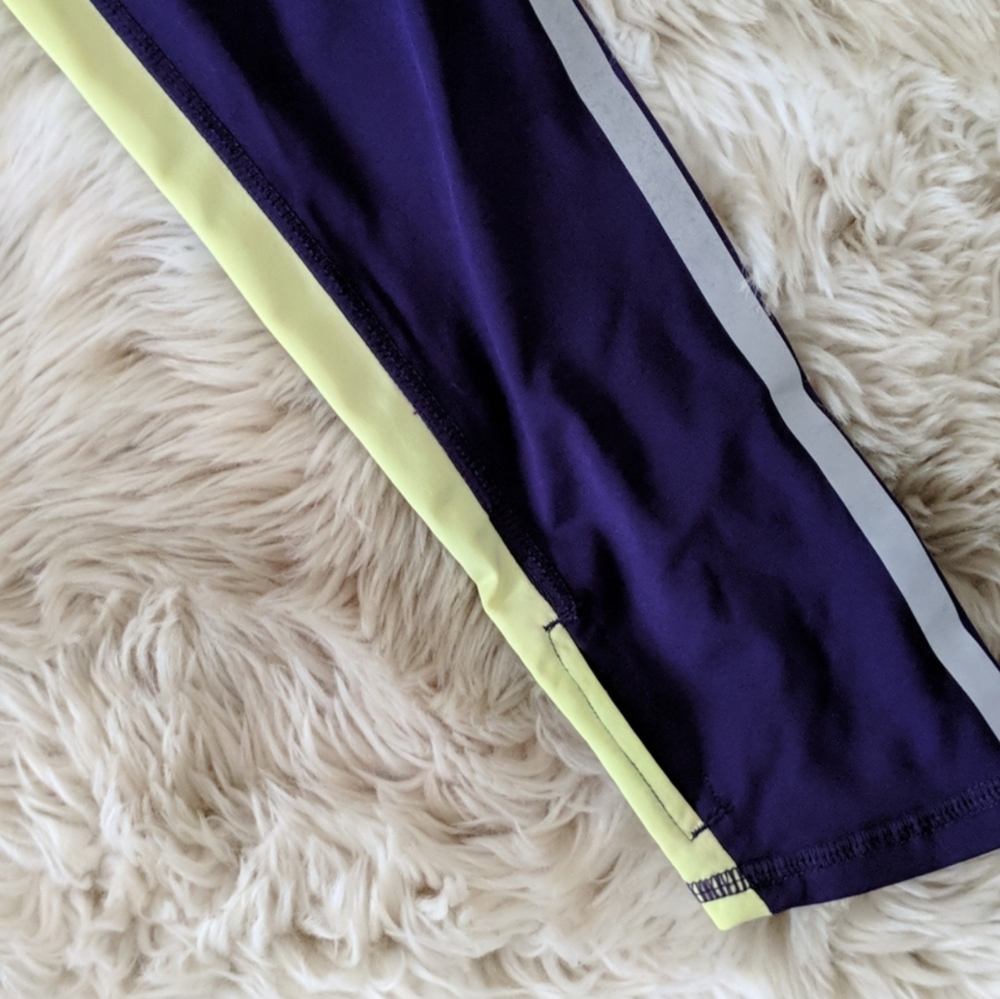 Purple Reflective Gym Top - Picture 6 of 7